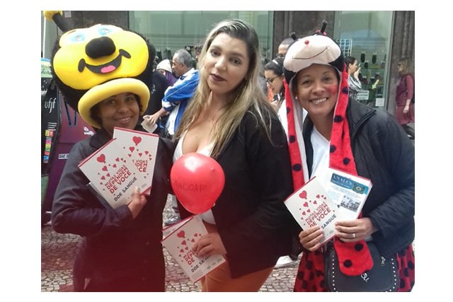 Dia Mundial do Doador de Sangue 2019 - Hemocentro Regional de Juiz de Fora - Campanha “Eu me importo em salvar vidas”, uma parceria entre o Hemocentro Regional de Juiz de fora e a União Nacional de Agentes de Lideranças Comunitárias e Sociais (Unalcs). Foto: Divulgação Hemominas.